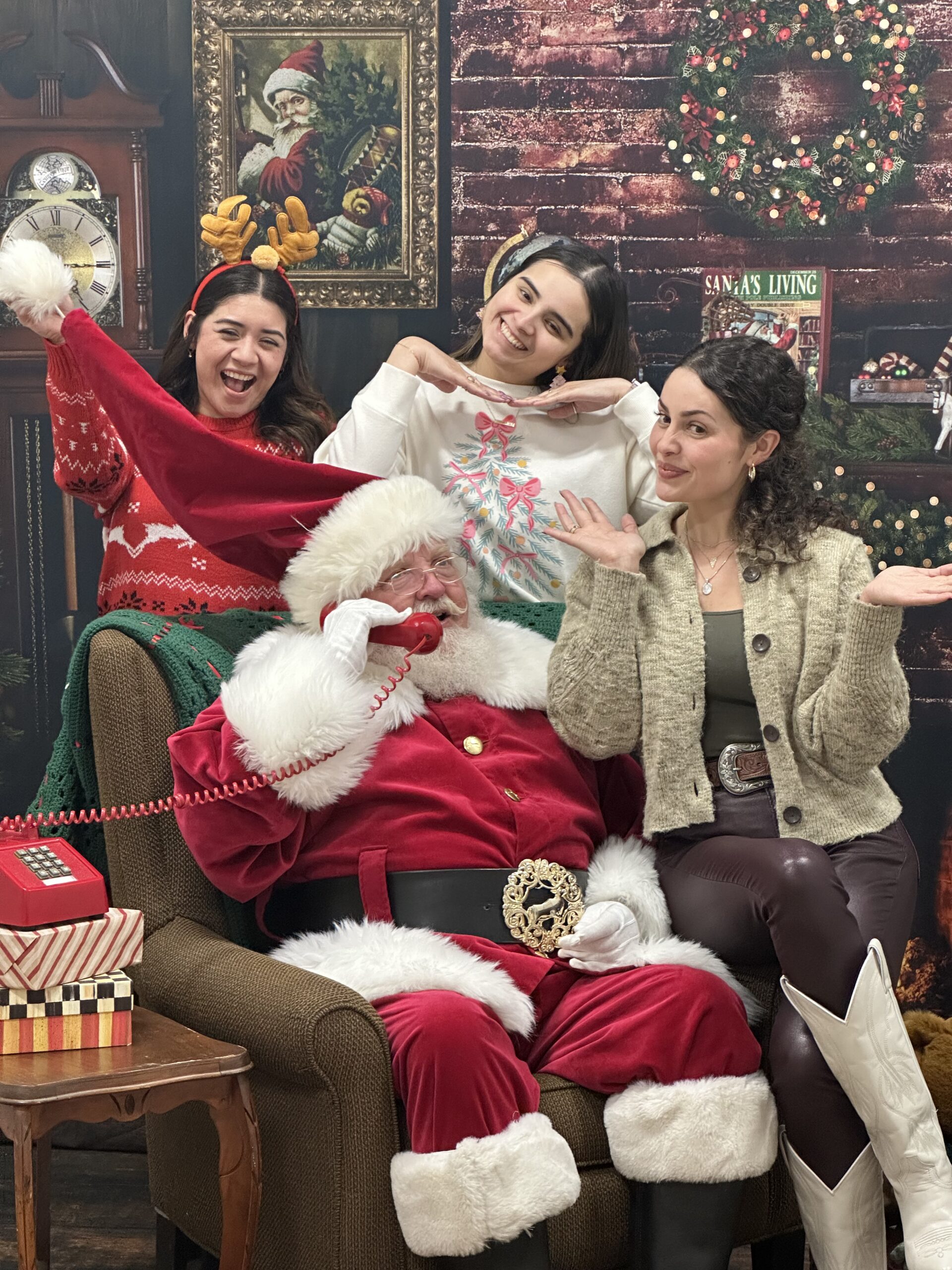 Pictures With Santa