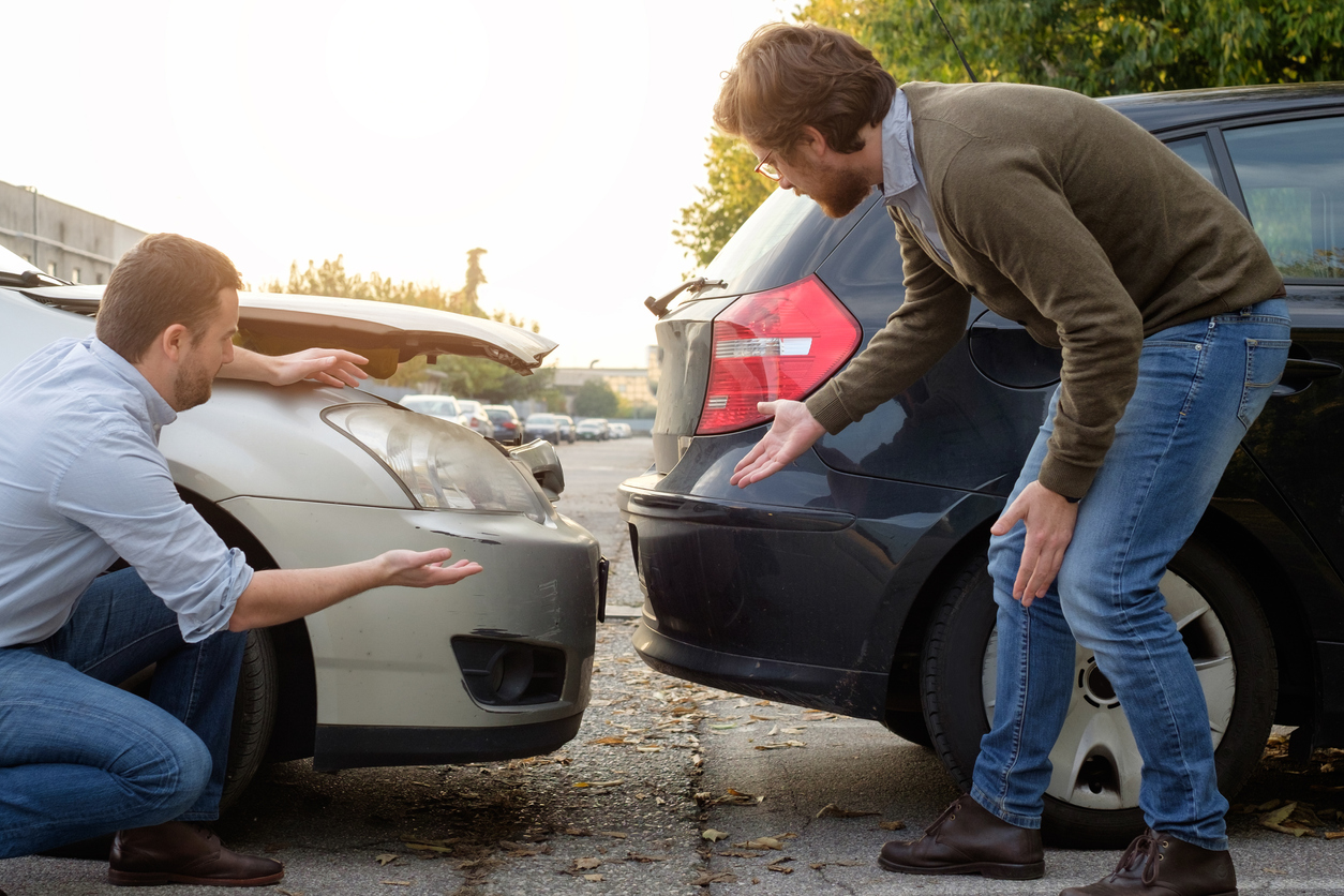 3 Car Accident Scenarios: Who’s At Fault? Who Pays?